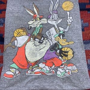 Looney Tunes/ Space Jam Tee Men’s X-Large